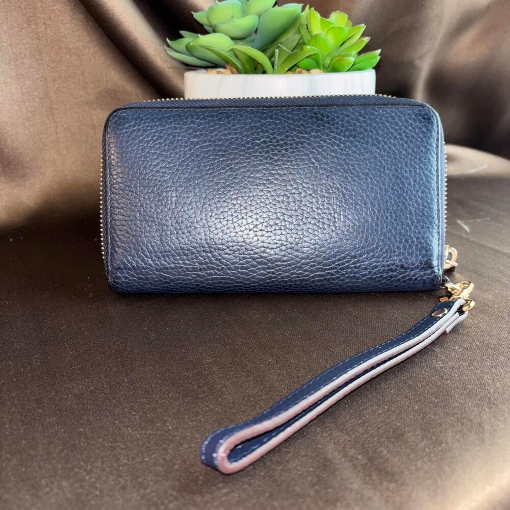Michael Kors Navy Blue Leather Wristlet Wallet with Gold Logo - Picture 3 of 6
